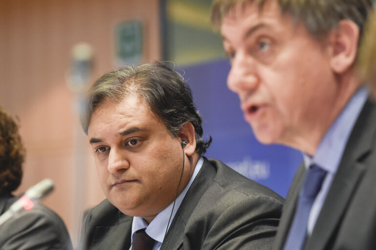 Fotografia 5: LIBE meeting - Follow-up to the extraordinary meeting of the EU Ministers of Justice and Home Affairs of Thursday 24 March 2016 after the terrorist attacks in Brussels on 22 March 2016