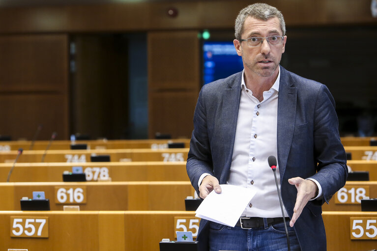 Fotografie 23: Plenary session week 17 2016 in Brussels.  Council and Commission statements - Legal aspects, democratic control and implementation of the EU-Turkey  agreement