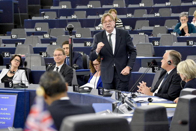 Foto 15: Plenary session week 15 2016 in Strasbourg - Counterterrorism following the recent terrorist attacks  Council and Commission statements