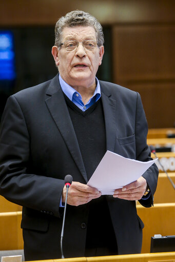 Fotografie 36: Plenary session week 17 2016 in Brussels.  Council and Commission statements - Legal aspects, democratic control and implementation of the EU-Turkey  agreement