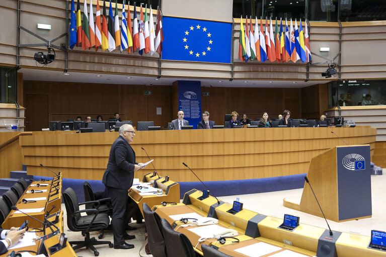 Fotografi 1: Plenary session week 17 2016 in Brussels.  Council and Commission statements - Legal aspects, democratic control and implementation of the EU-Turkey  agreement