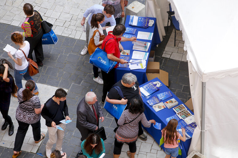 Fotografia 12: Open Doors Day in Strasbourg.   General atmosphere shots