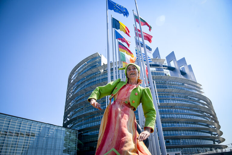 Open Doors Day in Strasbourg.   General atmosphere shot.