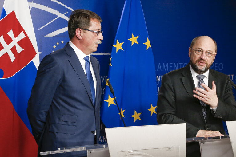 Fotografija 4: Martin SCHULZ - EP President meets with Pavol PASKA, Speaker of the National Council of Slovakia