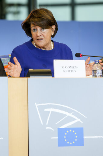 Foto 5: Meeting:  Portability of supplementary pension rights