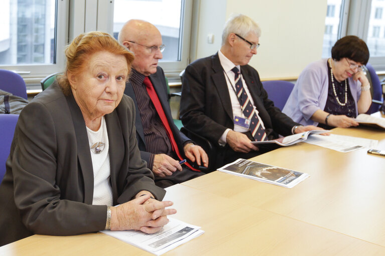 Fotografija 6: Meeting between FMA members and Chairman