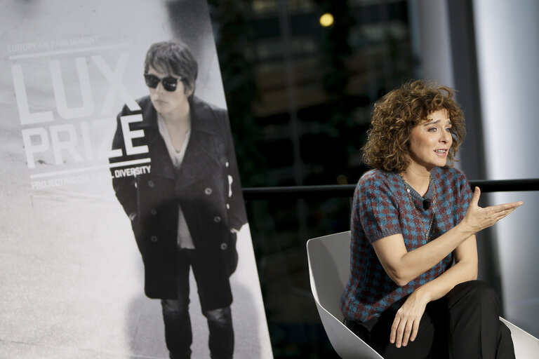 Foto 5: Valeria GOLINO, actress, director and producer, candidate for the LUX Prize 2013.