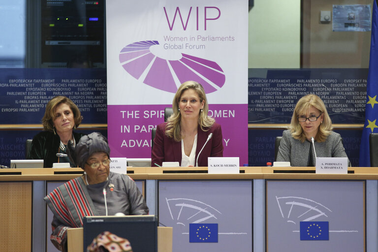 Foto 3: the annual summit of the Women in Parliaments Global Forum (WIP)