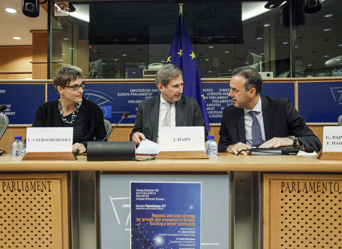 Foto 16: Regional and local strategy for growth and innovation in Greece. Building a better community.