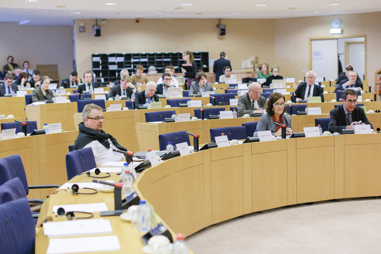 Photo 16: Exchange of views with EP Secretary General