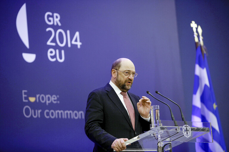 Fotografia 21: President Martin Schulz during a press conference with Greek Prime Minister Antoni Samaras the Hilton Hotel, in Athens,Greece on November 26 2013.