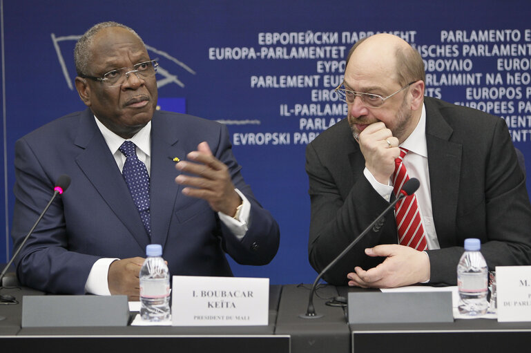 Valokuva 5: Press conference of the President of Mali during his visit to the EP in Strasbourg.