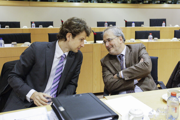 Photo 5 : High level visit of the Spanish Parliament to the EP