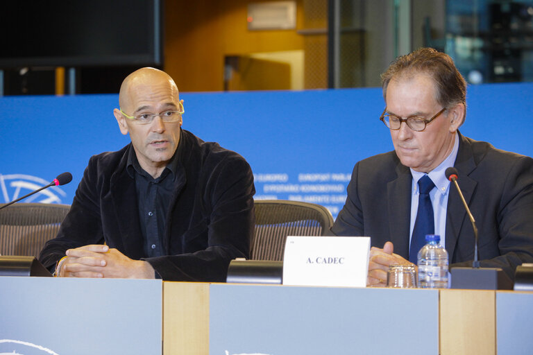 Photo 7: Press conference by Vice-Chair of the Committee on Fisheries, on the outcome of the final trilogue meeting on the European Maritime and Fisheries Fund (EMFF)