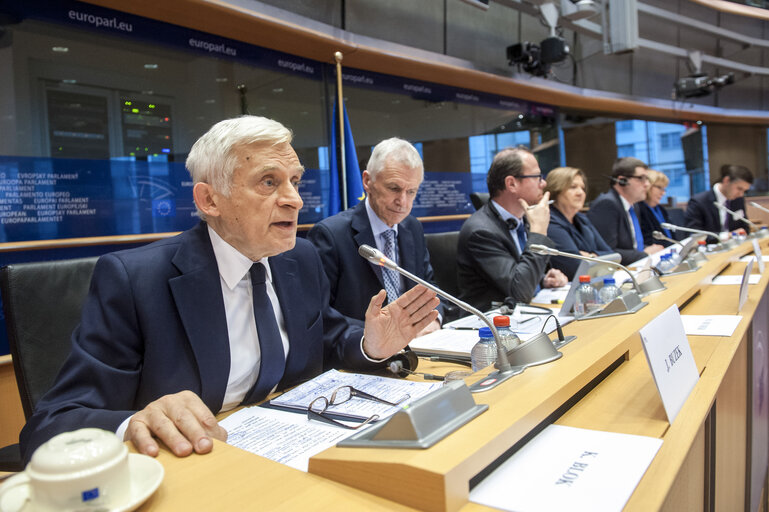 Fotografie 2: Joint Committee meeting EP ITRE - national parliaments on : The EU Internal Energy market for the 21st century.