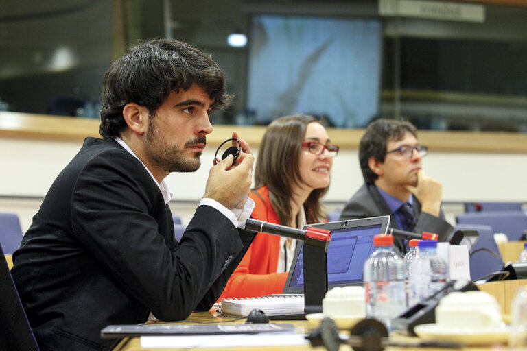 Fotografie 9: Workshop for journalists : The European Parliament's inquiry on electronic mass surveillance of EU citizens -Round table with journalists who had access to Snowden's documents