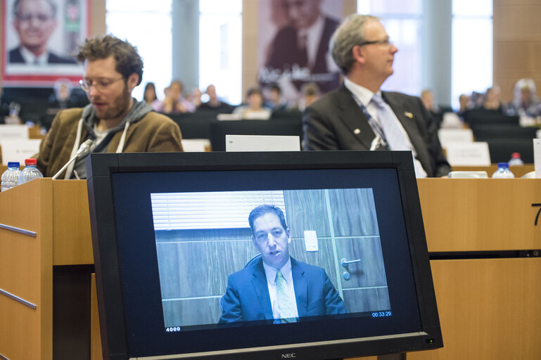 Photo 11: LIBE Committee meeting.  Inquiry hearing on Electronic mass surveillance of EU citizens.  Statement by Mr Glenn GREENWALD