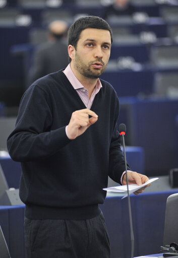 Fotografi 14: Plenary session week 50 2013 - Constitutional problems of a multitier governance