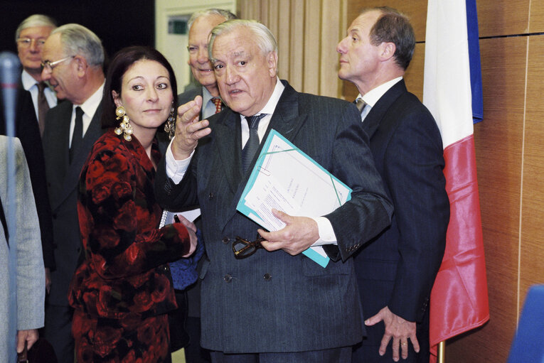 Fotografia 2: Christian PONCELET, the President of the French Senate in Strasbourg in October 1999.