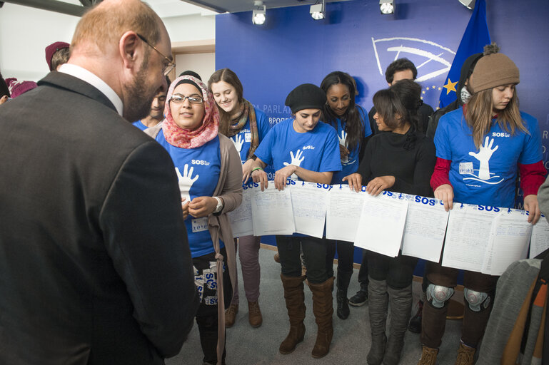 Martin SCHULZ  - EP President meets with SOS for human rights association