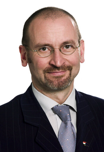 Fotografie 3: Observers - 5th Parliamentary Term