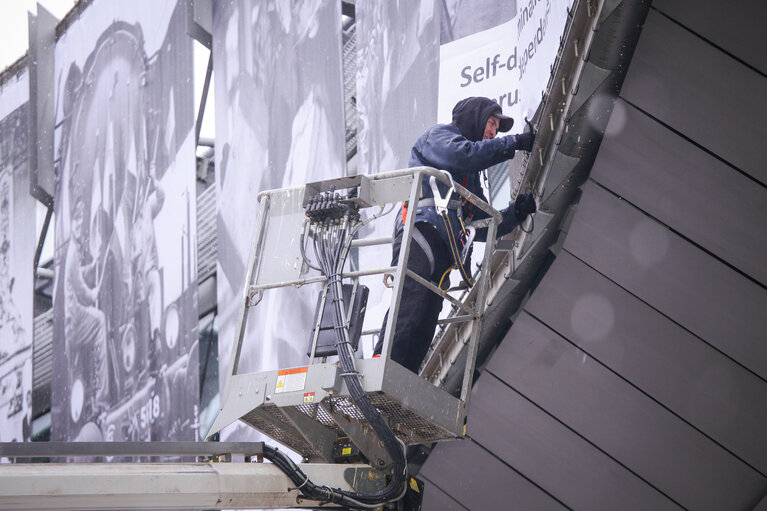 Photo 25 : Nobel Peace Prize ceremony: broadcast set up at EP in Brussels