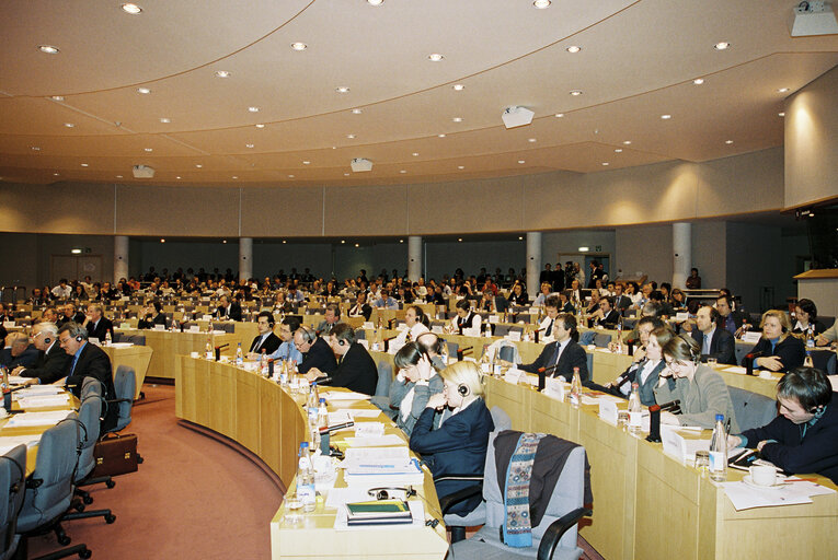 Fotografia 2: Meeting of the subcommittee on Monetary Affairs in Brussels