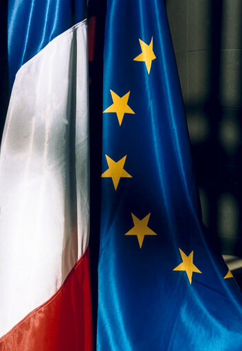 Photo 49: French flag with the European flag