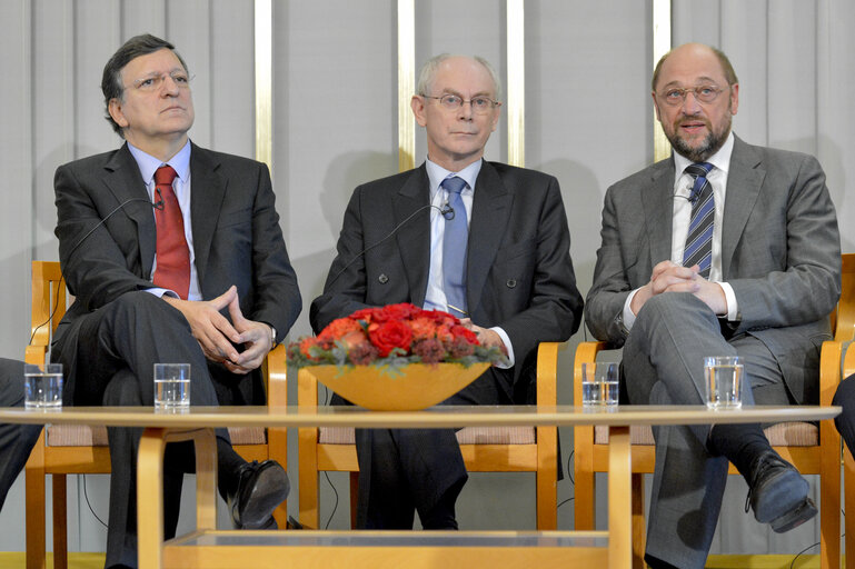 Valokuva 9: Press Conference of the 3 Presidents of the European Union for The Nobel Peace Prize 2012 award