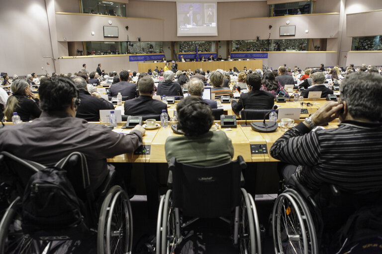 Foto 15: 3rd European parliament of persons with disabilities.  Implementing the UN convention on the rights of persons with disabilities in a period of crisis.