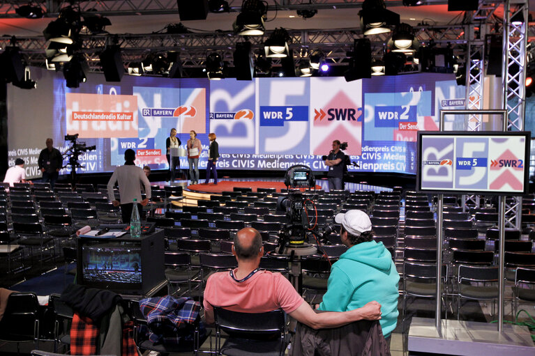 Suriet 11: TV Set WDR television for the CIVIS Media Prize