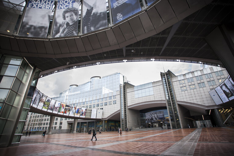 Photo 1 : Nobel Peace Prize ceremony: broadcast set up at EP in Brussels