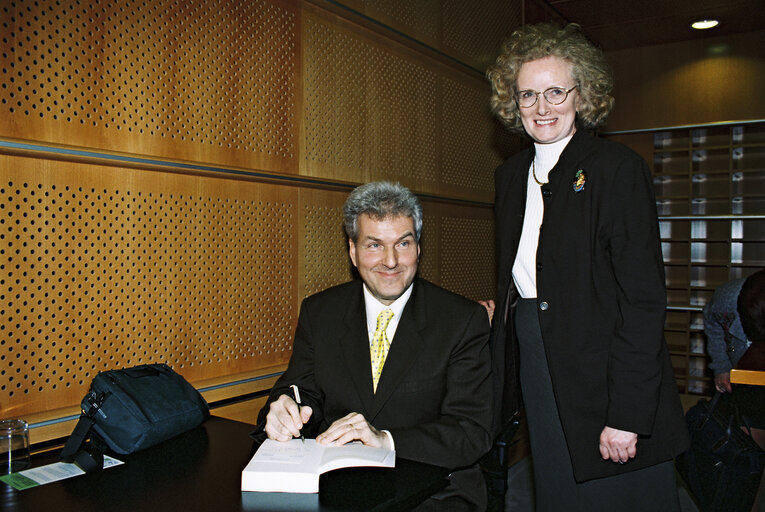 Photo 17: German multimedia director and publicist Gottfried WAGNER presents his book entitled L'heritage Wagner - Une autobiographie in Brussels