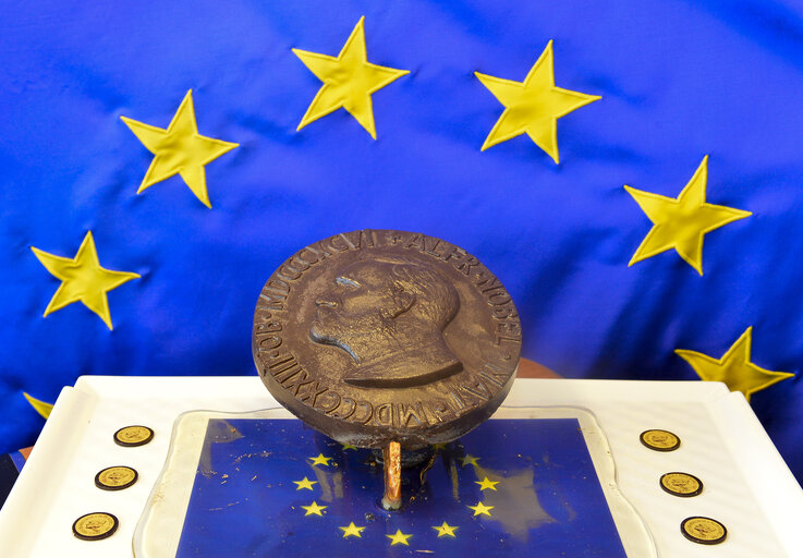 Foto 2: Chocolate Nobel Medal