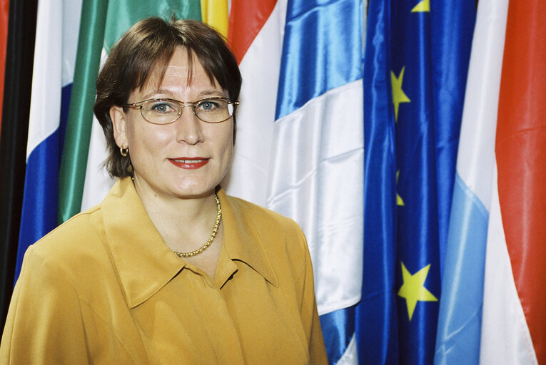 Φωτογραφία 13: Portrait of MEP Riitta MYLLER in Strasbourg