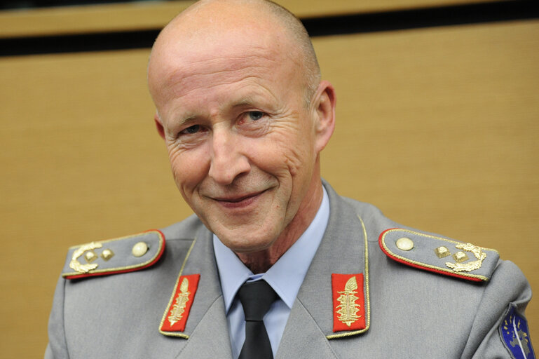 Photo 11: Eurocorps - 50 yeras after the Elysee  Major general Walter SPINDLER and   Paul RUBIG