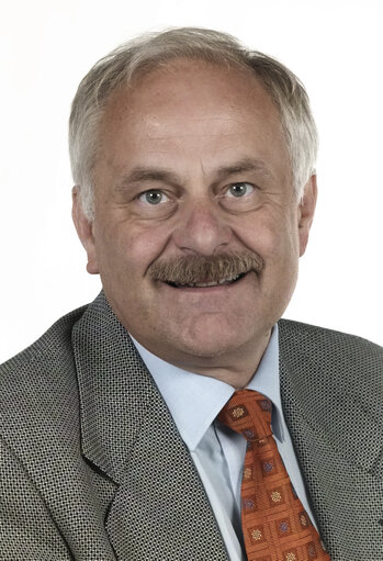 MEP - 5th Parliamentary Term