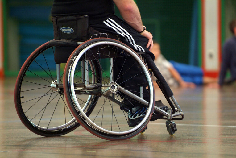 Foto 25: Sports for wheelchair users.