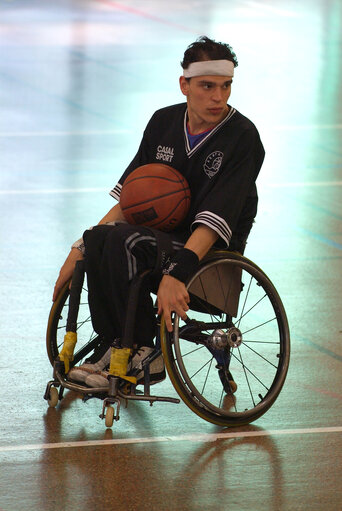 Fotogrāfija 43: Sports for wheelchair users.