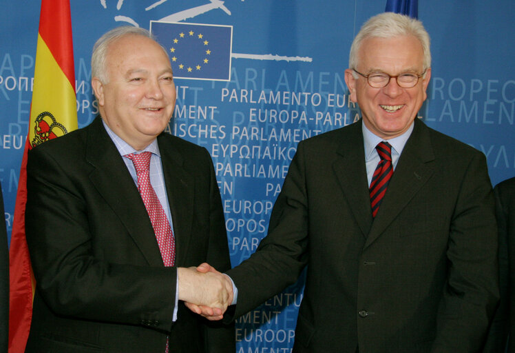 Fotografie 5: EP President meets with Miguel Angel MORATINOS, Spanish Minister for Foreign Affairs, in Brussels