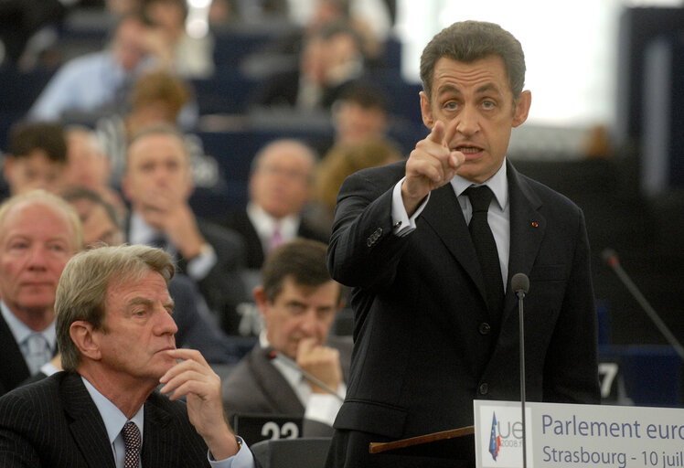 Foto 21: Formal sitting during the visit of  the President of France to the EP.