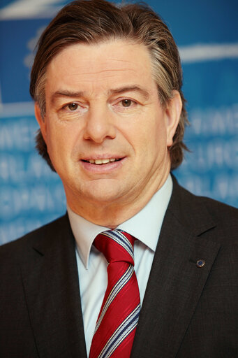Fotografia 14: MEP Toine MANDERS in Brussels