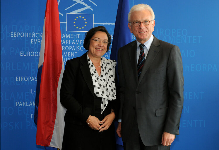 Fotografia 2: EP President meets with Mrs Gerdi Verbeet, Speaker of the Dutch Parliament (Tweede Kamer), in Strasbourg