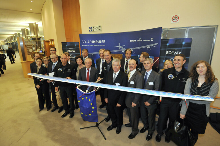 Photo 2: Presentation of the Solar Impulse plane project at the EP in Brussels within the framework of the seminar ¬´Towards a more sustainable aviation¬ª. The Vice-President of the European Commission with responsibility for Transport announced the European Commission‚Äôs patronage of the Solar Impulse project