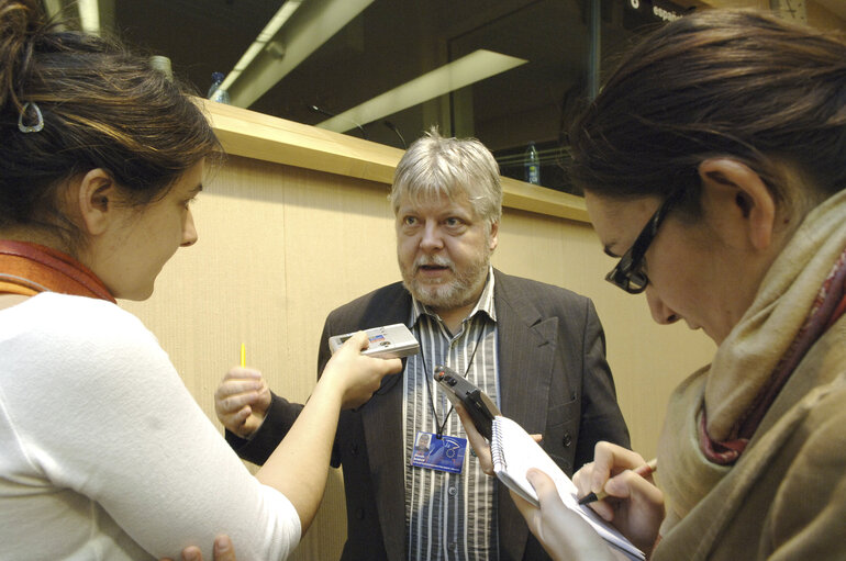 Foto 2: Interview with Helmuth MARKOV