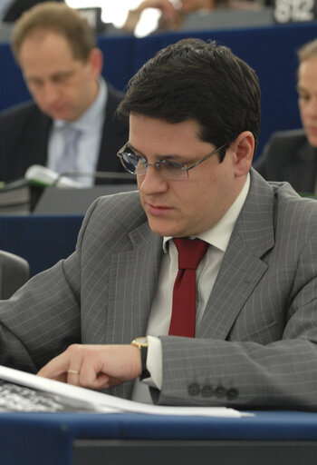 Fotó 3: MEP Eduard Raul HELLVIG attends a plenary session in Strasbourg