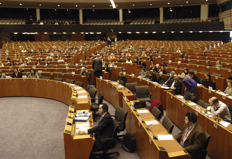 Foto 10: Women's Day - To mark International Women's Day (8 March), the Women's Rights Committee is holding a seminar entitled Women building the Future of Europe