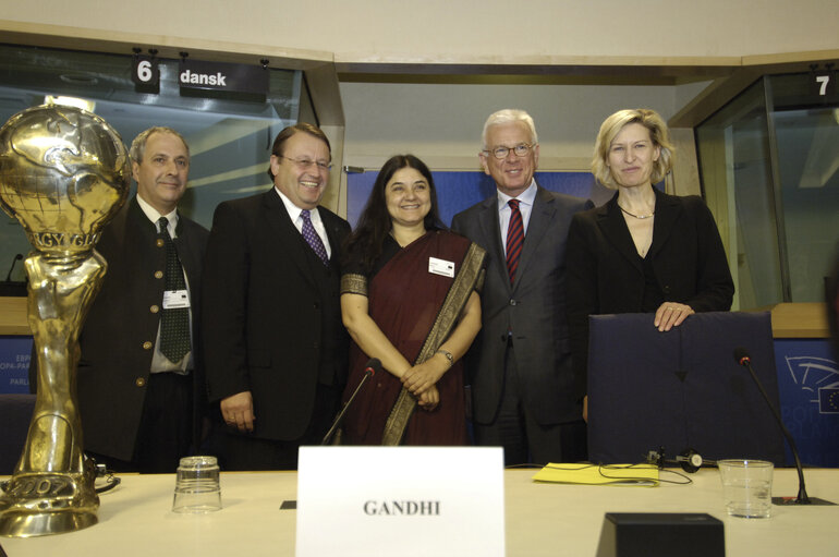 Foto 13: Press conference to present the Energy Globe Award ceremony in Brussels