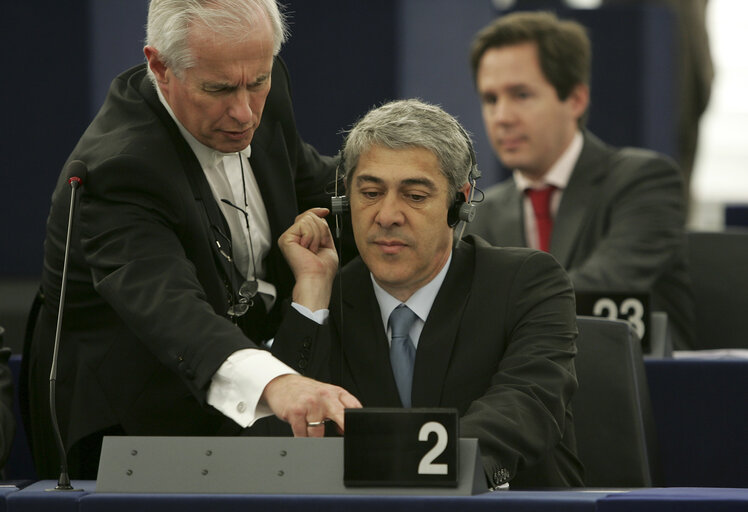 Fotografia 16: The Prime Minister of Portugal in plenary session in Strasbourg.