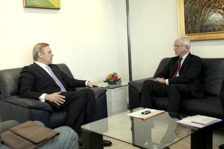 Fotografija 8: EP President meets with Mikhail KASYANOV , chairman of the People's Democratic Union (NOS) and former Russian Prime Minister